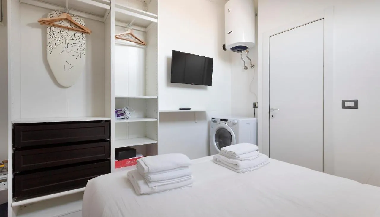 Italianway - Panfilo Castaldi 29 Apartment Milan