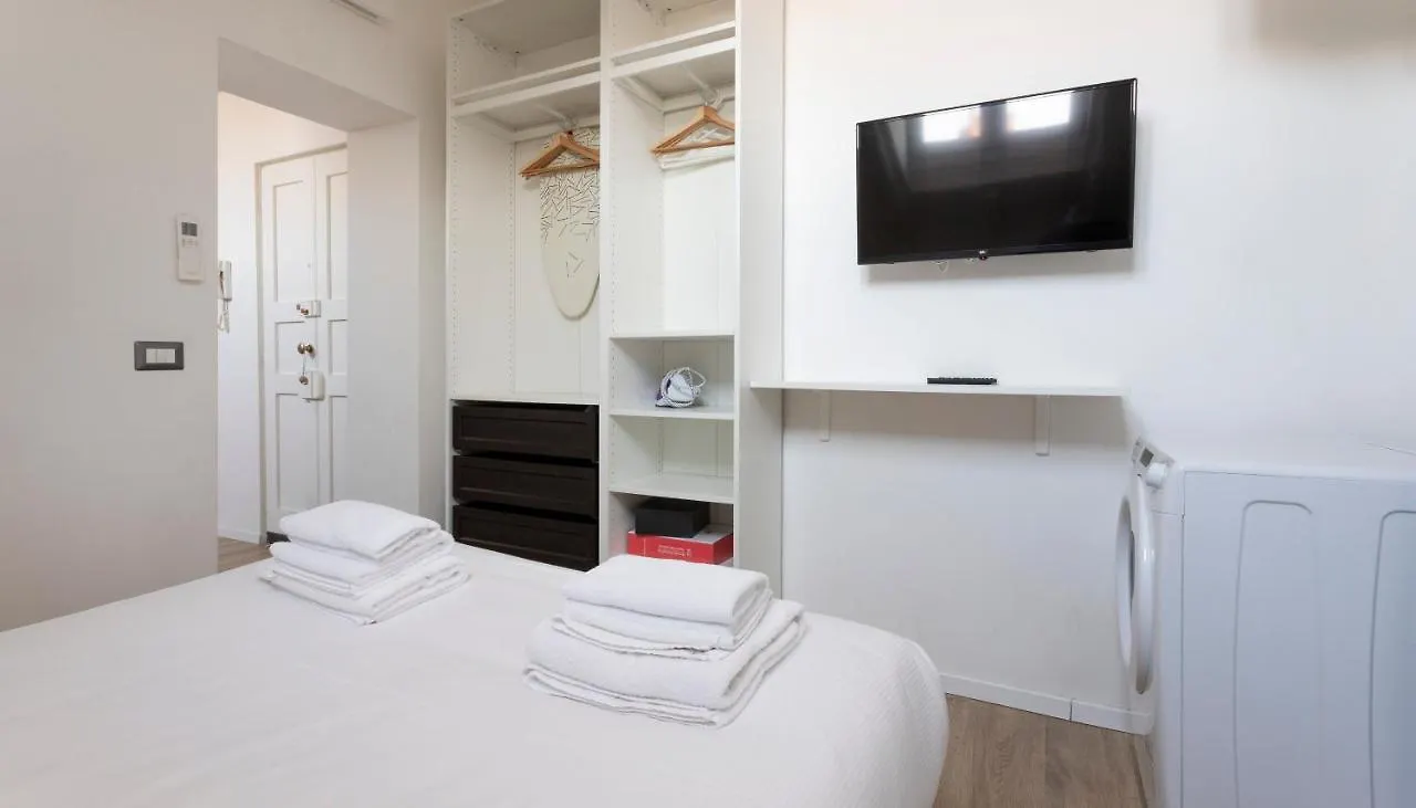 Italianway - Panfilo Castaldi 29 Apartment Milan